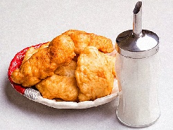 Бързи домашни дебели точени мекици с мая и сода (бакпулвер) - снимка на рецептата